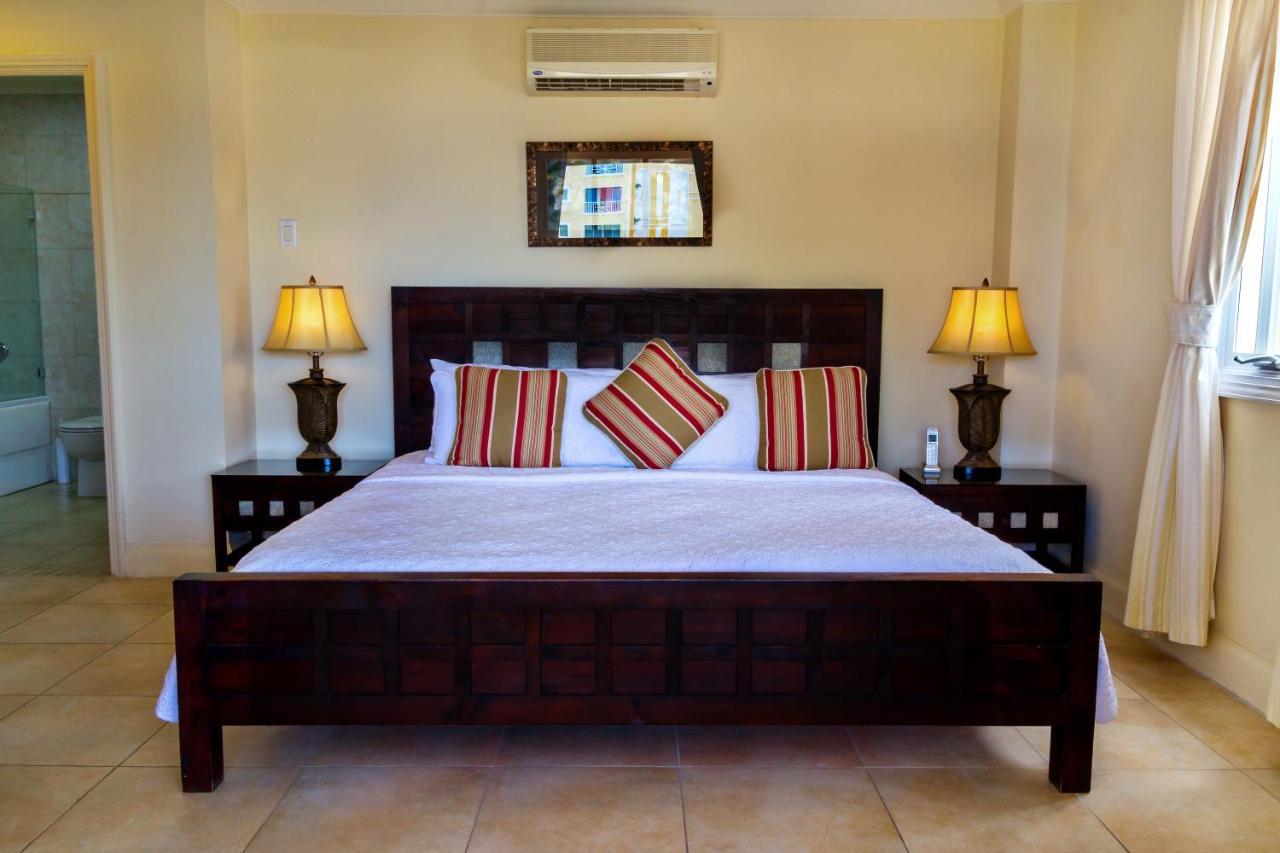 White Sands Beach Condos Крайст Чърч Екстериор снимка